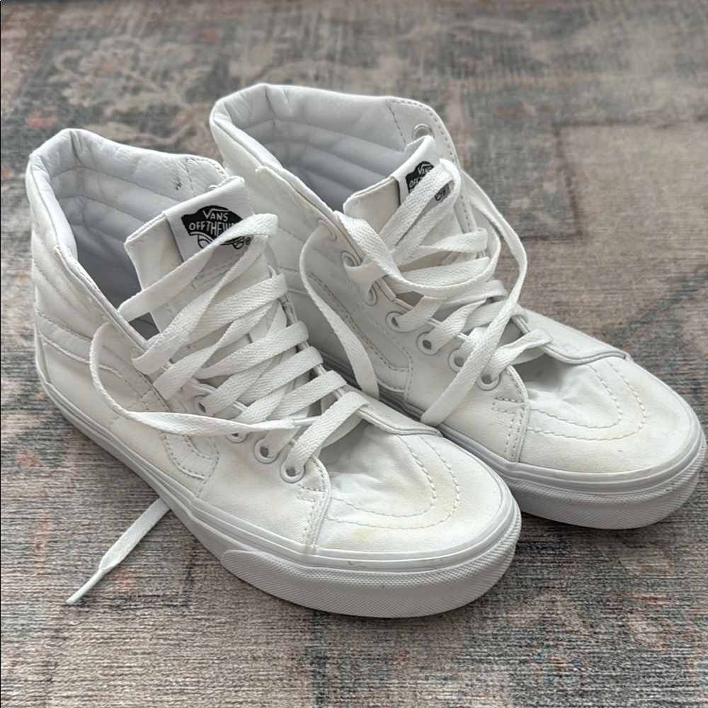 Vans White High-Top Sneakers Classic Design
